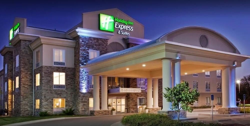 Holiday Inn Express & Suites East Wichita I-35 Andover By Ihg Eksteriør bilde