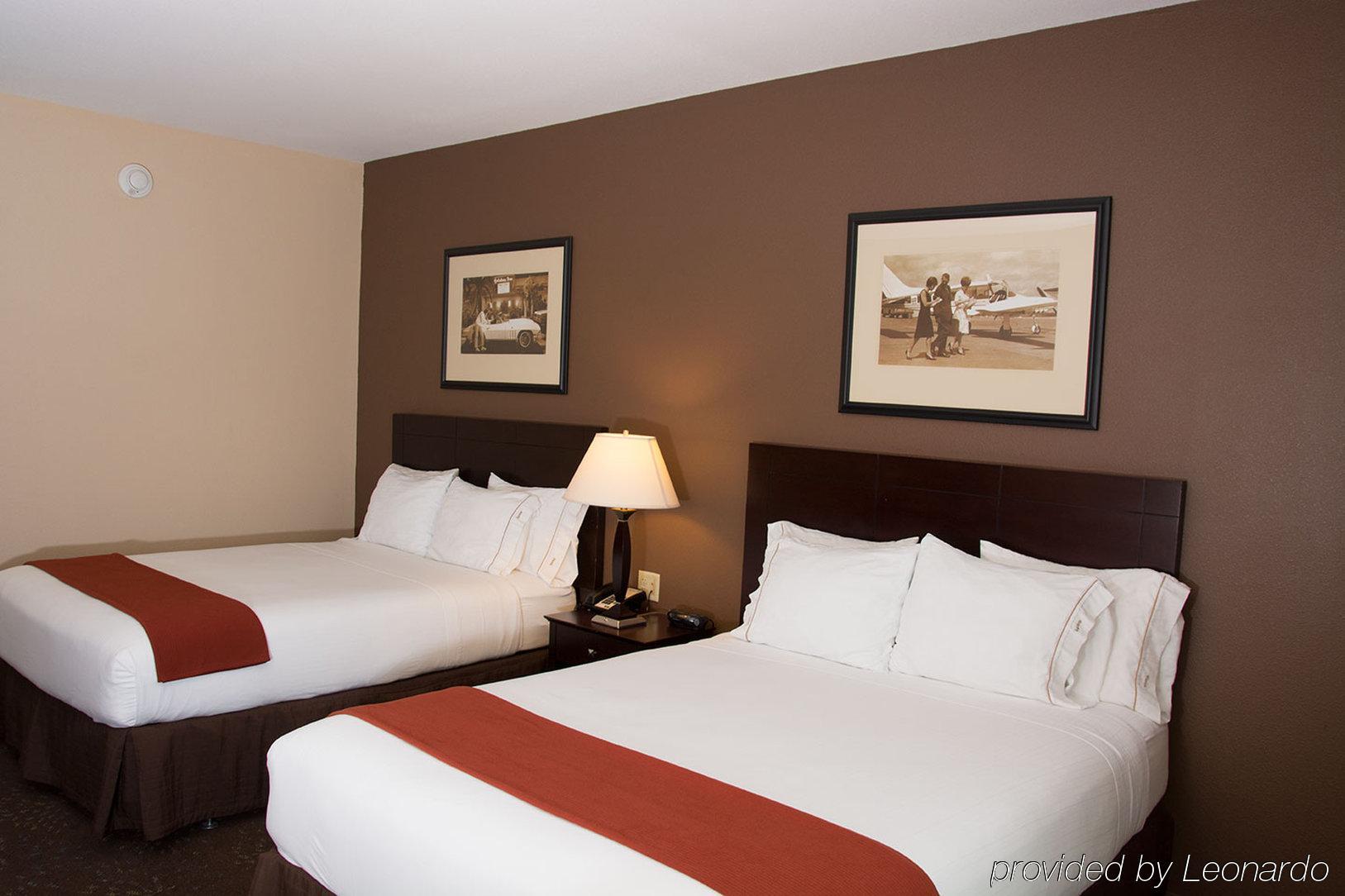 Holiday Inn Express & Suites East Wichita I-35 Andover By Ihg Eksteriør bilde