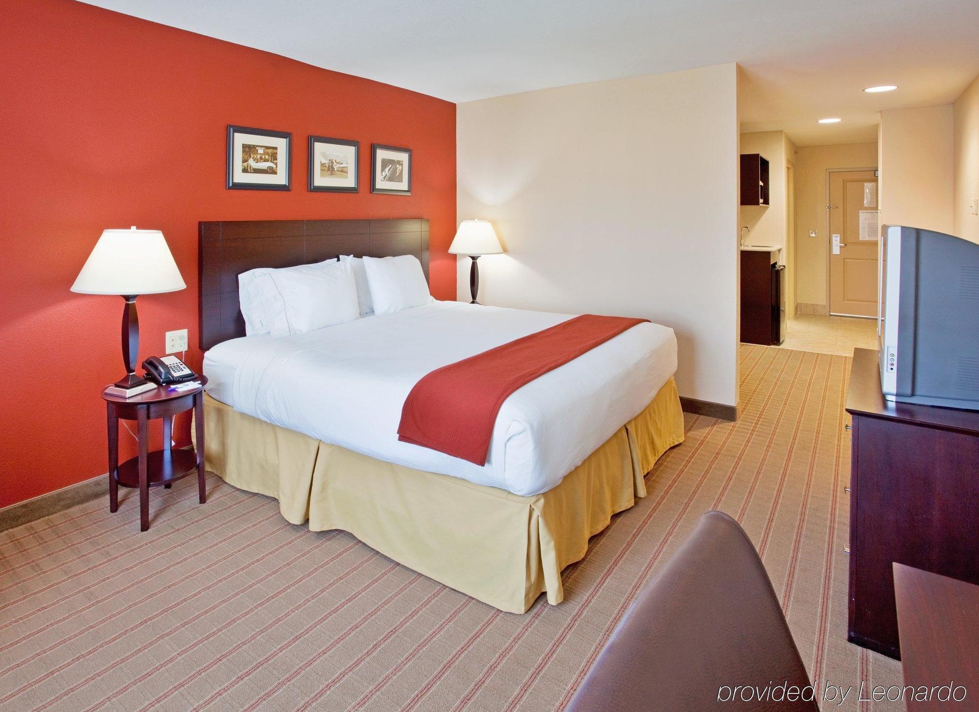 Holiday Inn Express & Suites East Wichita I-35 Andover By Ihg Eksteriør bilde