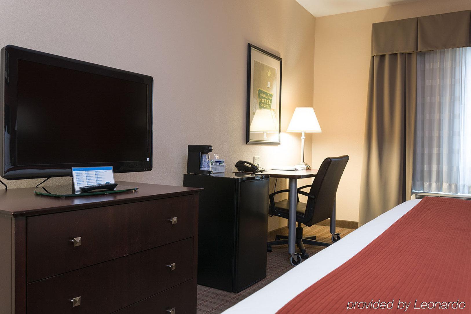 Holiday Inn Express & Suites East Wichita I-35 Andover By Ihg Eksteriør bilde