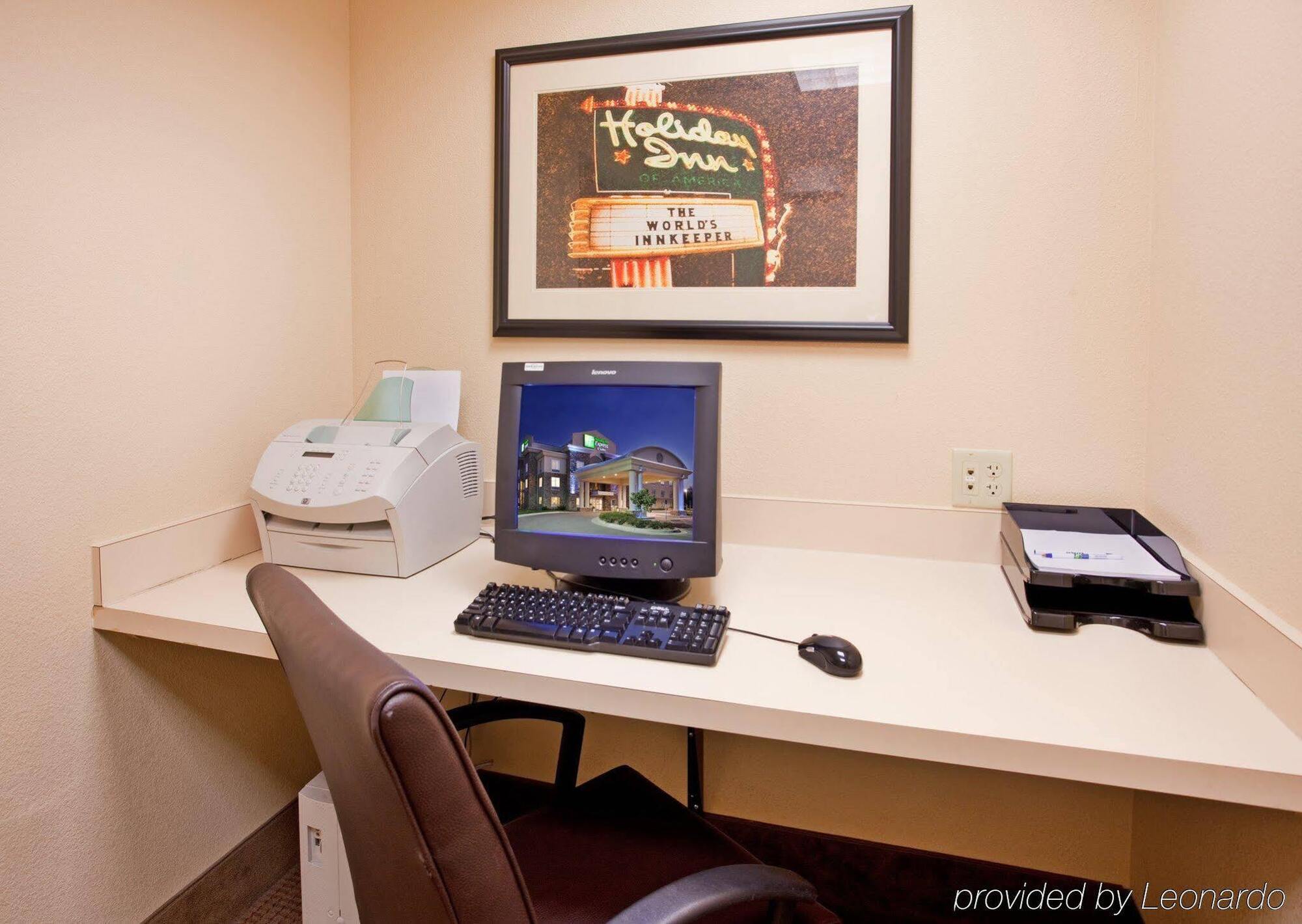 Holiday Inn Express & Suites East Wichita I-35 Andover By Ihg Eksteriør bilde
