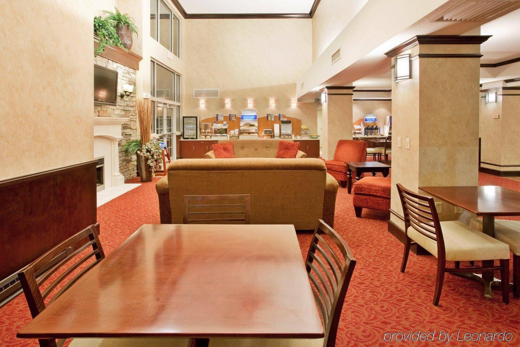 Holiday Inn Express & Suites East Wichita I-35 Andover By Ihg Eksteriør bilde